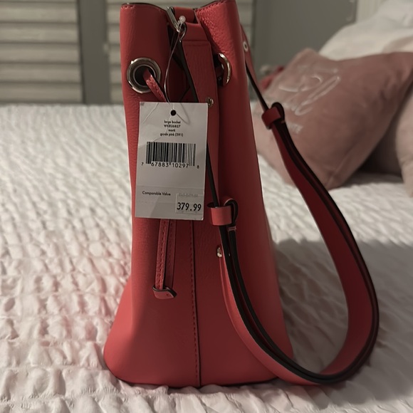 New Kate Spade Large Pink Bucket Bag ♠️ - Picture 2 of 4
